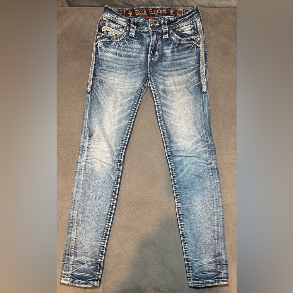 EUC Buckle Rock Revival Eilish Mid-Rise Ankle Skinny Jean Size 24